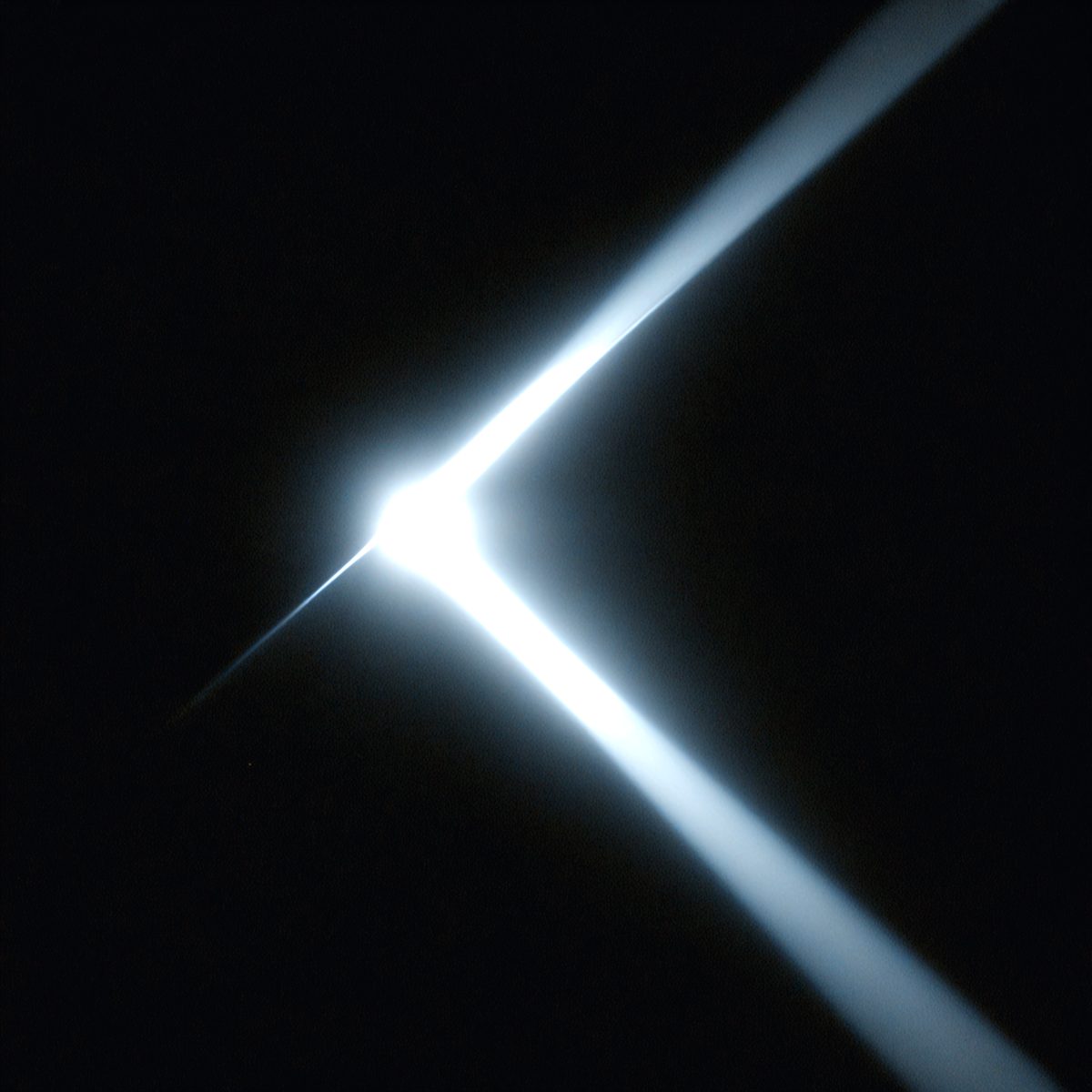 21a19cb7-d6e3-485b-950e-688d94fa9598-5136 - dark-geometric-patterns-merging-with-bright-light-cre_250421144310_Filename Text 2_04566_Filename Text 3.png
